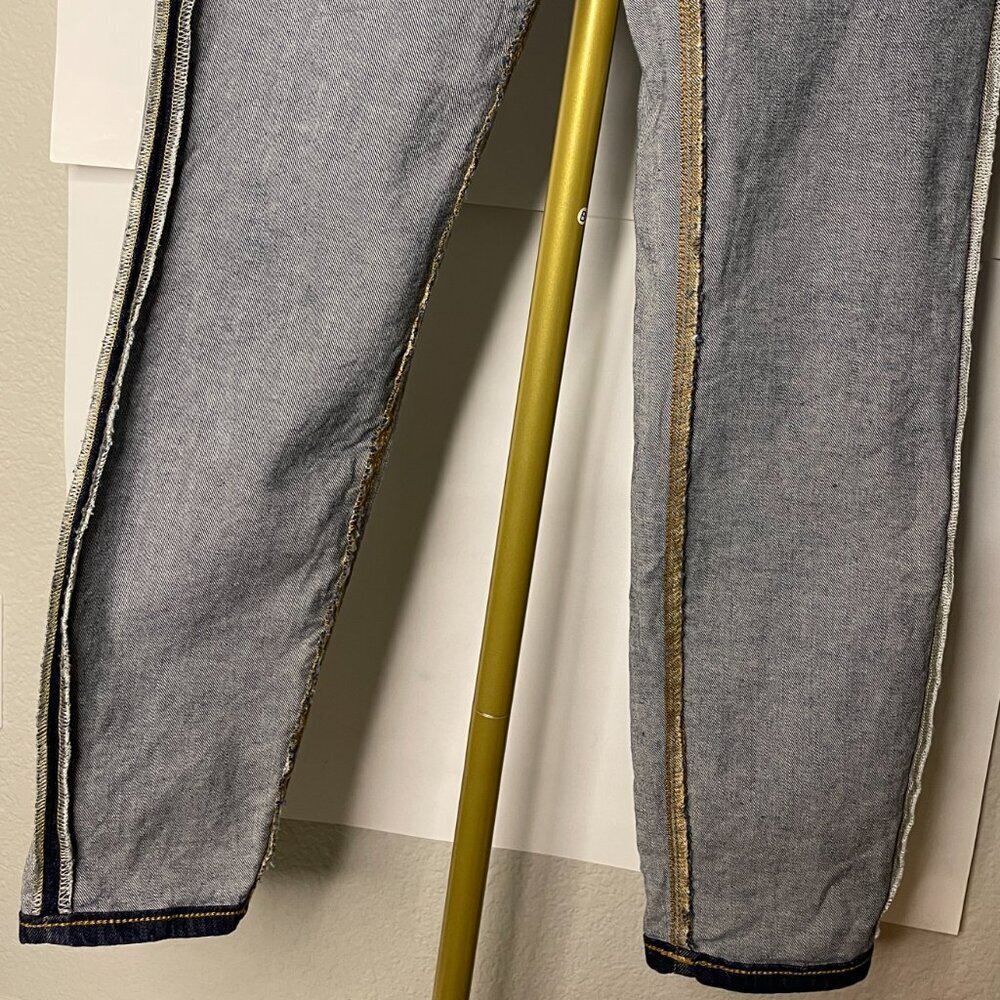 Frye Blue Straight Leg Jeans Size 30 Classic Bue Denim - Picture 12 of 12